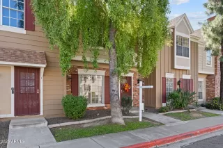 Photo #6: 6942791 Listing 