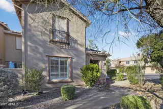 Photo #2: 6942841 Listing 