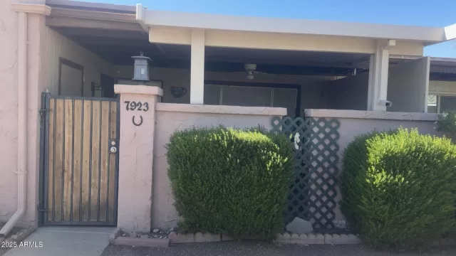 MLS: 6943284 Condo For Sale