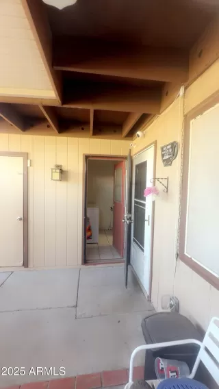 Photo #6: 6943284 Listing