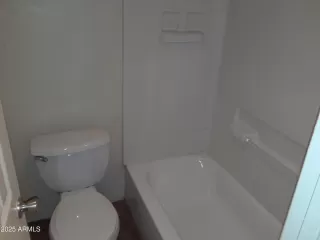 Photo #3: 6943304 Listing 