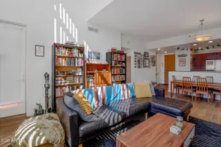 Photo #4: 6943399 Listing 