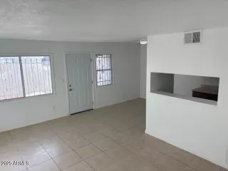 Photo #1: 6943471 Listing