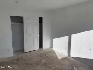 Photo #5: 6943471 Listing