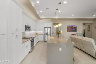 Photo #4: 6943519 Listing