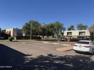 Photo #1: 6943718 Listing