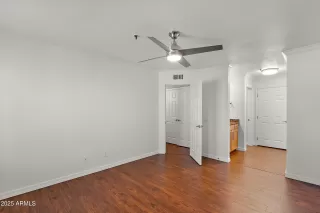 Photo #5: 6943843 Listing 