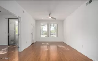 Photo #1: 6943877 Listing