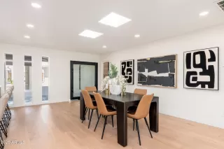 Photo #6: 6944058 Listing