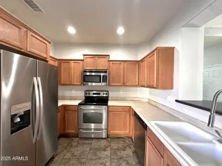 Photo #2: 6944071 Listing