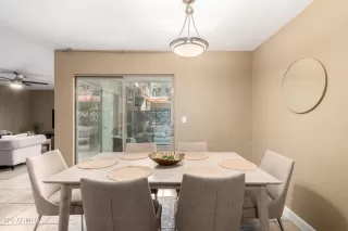 Photo #5: 6944250 Listing 