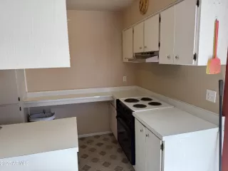 Photo #2: 6944360 Listing