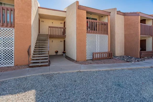 MLS: 6944569 Condo For Sale