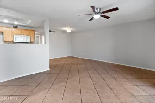 Photo #6: 6944569 Listing