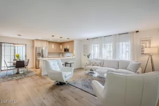 More Details about MLS # 6944570 : 5201 N 24TH STREET 107#107