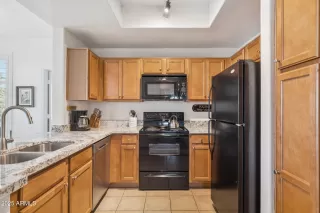 Photo #5: 6944580 Listing