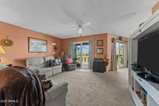 Photo #5: 6944634 Listing 