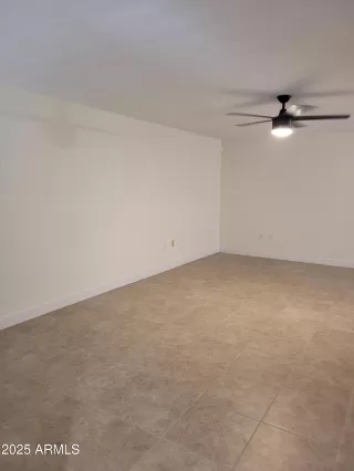 Photo #4: 6944641 Listing