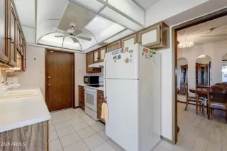 Photo #6: 6944684 Listing 