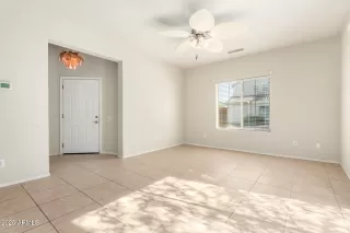 Photo #6: 6944930 Listing 