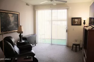 Photo #2: 6944970 Listing