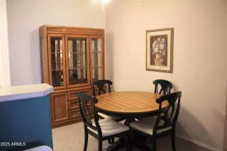 Photo #4: 6944970 Listing