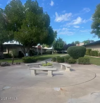 Photo #4: 6944980 Listing