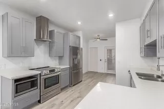 Primary Photo for MLS#: 6945045