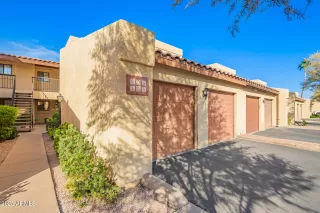 Photo #2: 6945049 Listing