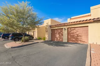 Photo #3: 6945049 Listing