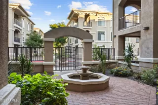 Photo #1: 6945065 Listing