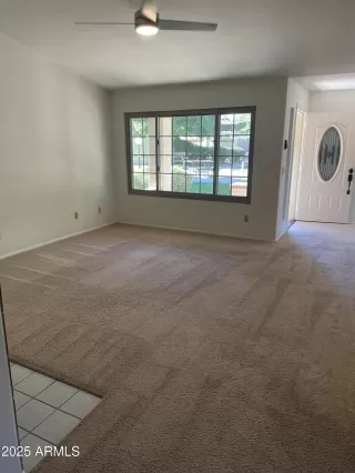 Photo #2: 6945127 Listing 