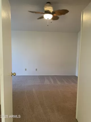 Photo #5: 6945127 Listing 