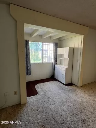 Photo #3: 6945133 Listing 