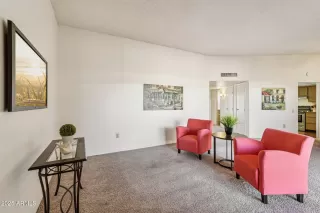 Photo #3: 6945192 Listing 