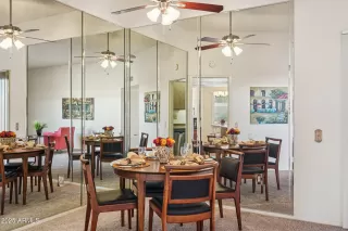 Photo #5: 6945192 Listing 