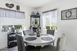 Photo #6: 6945274 Listing 