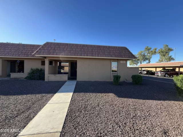 MLS: 6945616 Condo For Sale