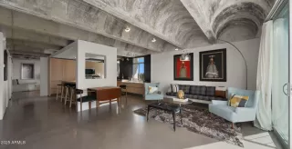 Photo #2: 6945648 Listing 