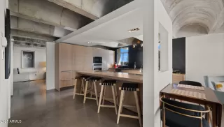 Photo #3: 6945648 Listing 