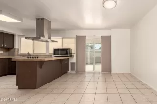 Photo #4: 6945733 Listing 