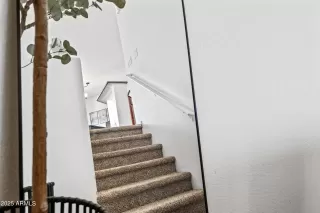 Photo #3: 6945738 Listing 