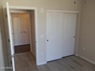 Photo #5: 6945876 Listing 