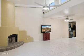 Photo #3: 6945974 Listing 