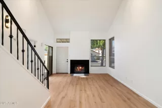 Photo #2: 6946300 Listing