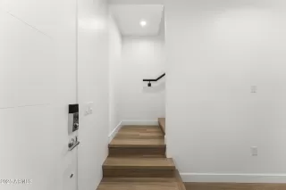 Photo #6: 6946302 Listing 