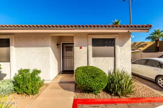 Photo #3: 6946347 Listing