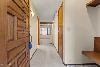 Photo #3: 6946358 Listing 