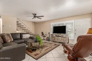 Photo #2: 6946387 Listing