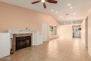 Photo #1: 6946442 Listing 